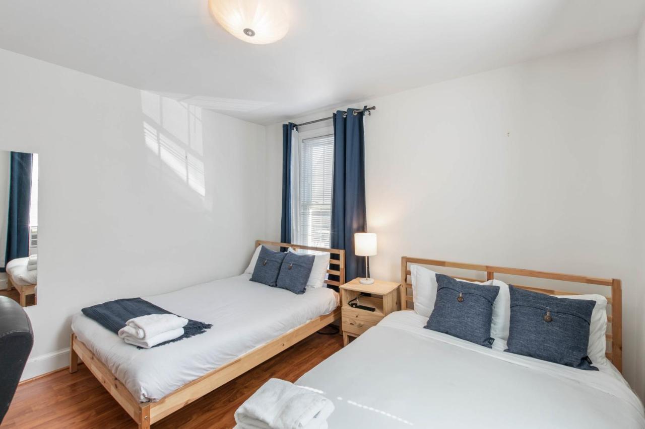 3Br Colonial House With Parking By Cozysuites Alexandria Exterior photo
